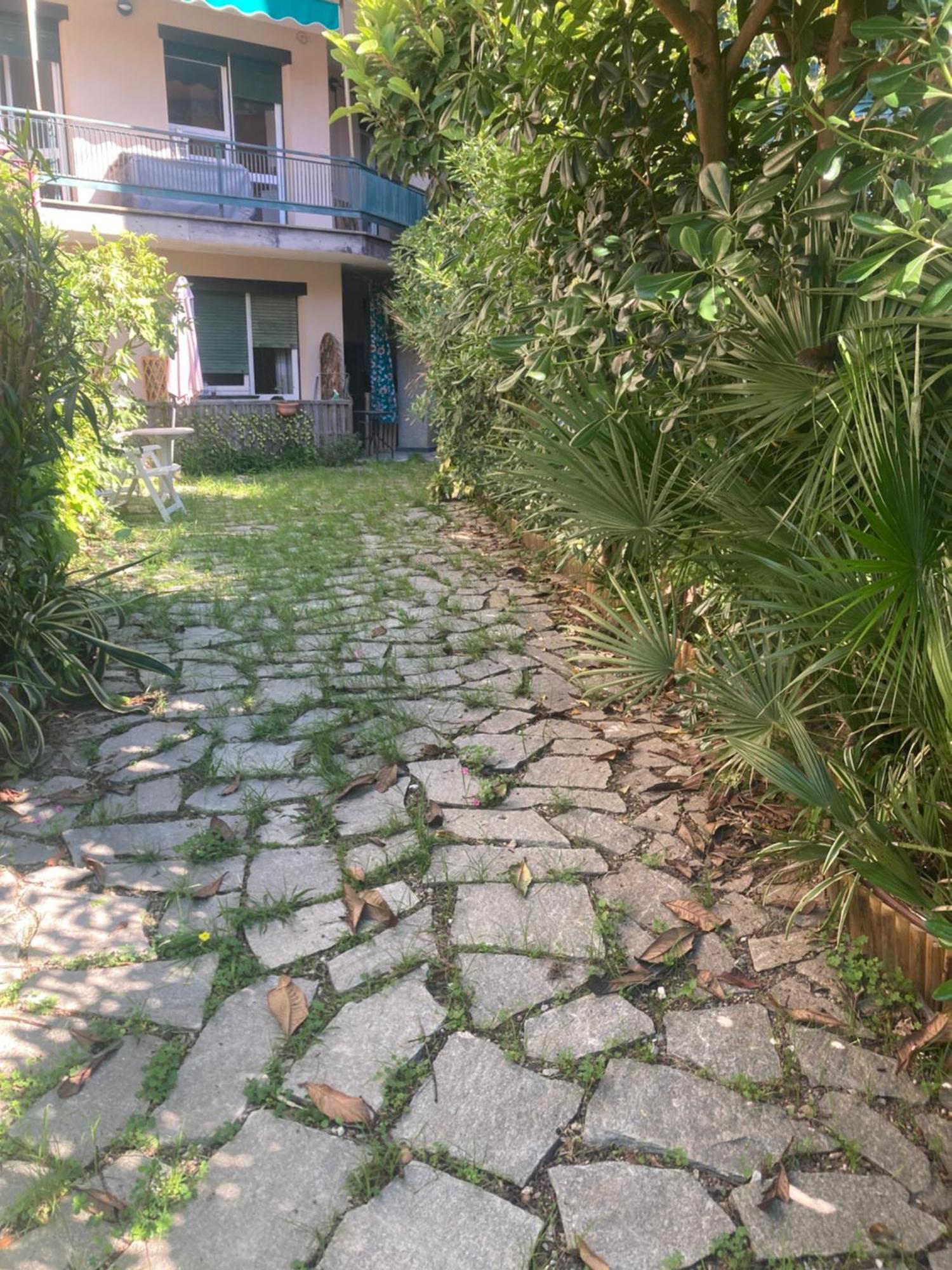Guest House Berzefi بيرغيجي المظهر الخارجي الصورة